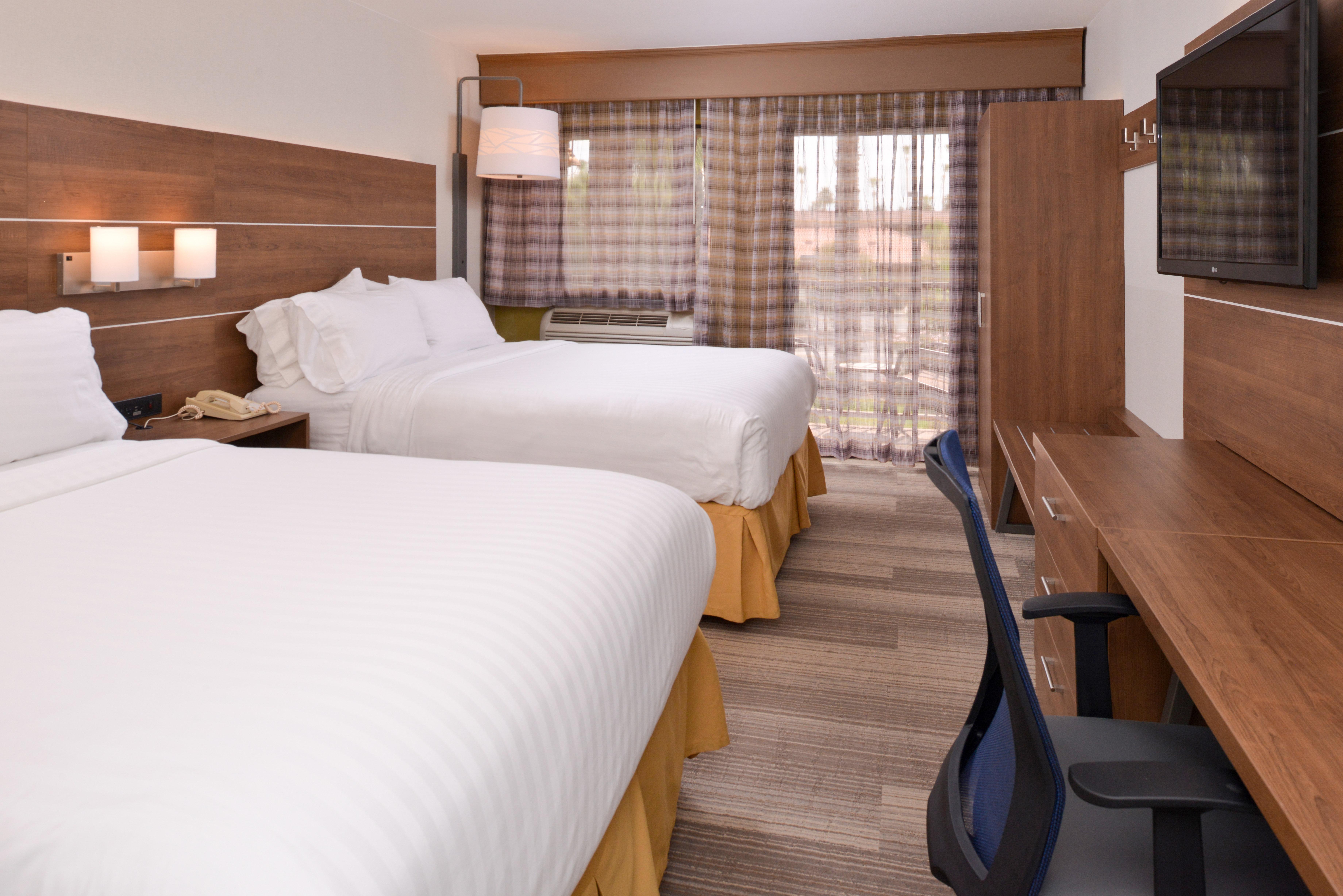 Holiday Inn Express Palm Desert By Ihg Bagian luar foto
