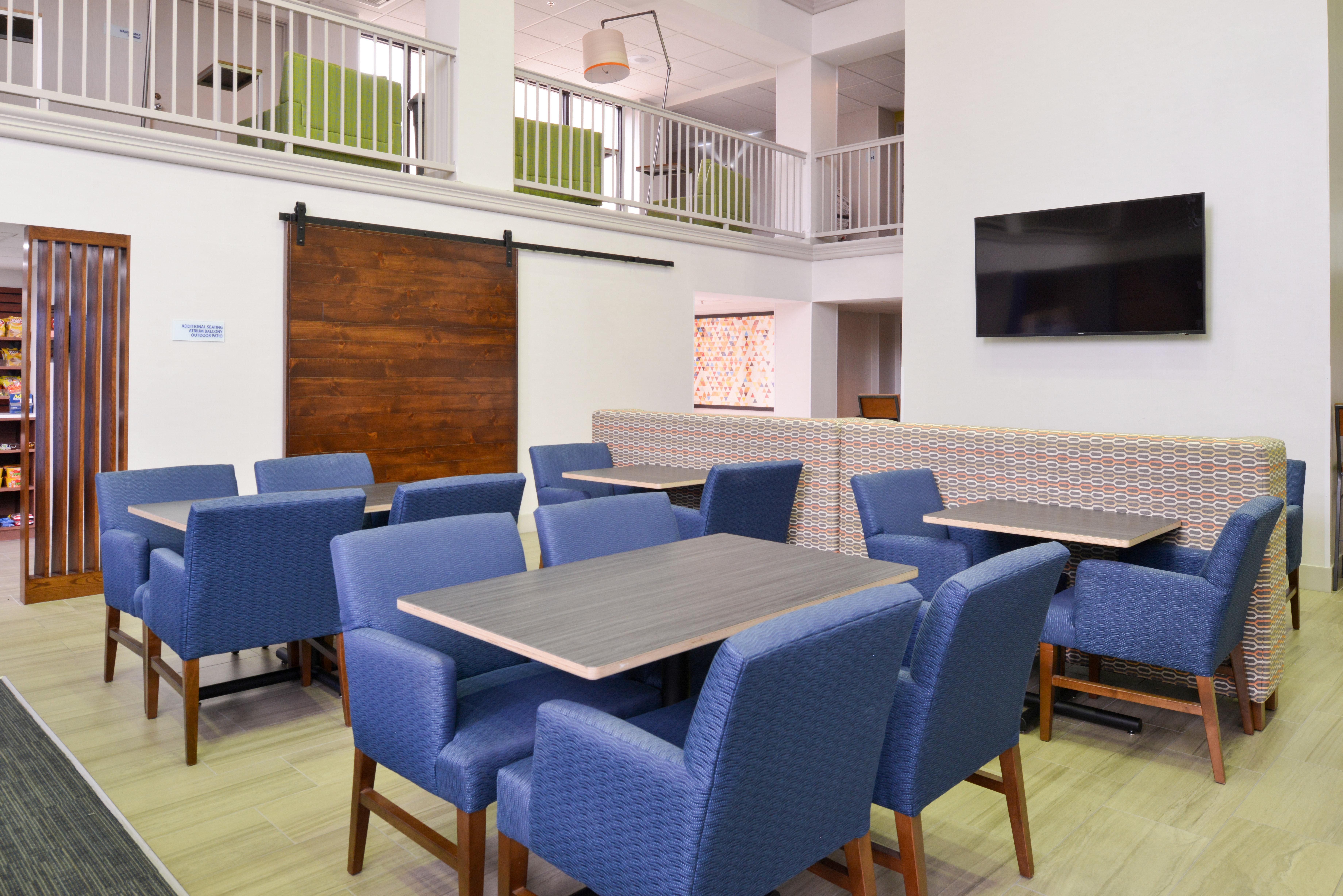 Holiday Inn Express Palm Desert By Ihg Bagian luar foto