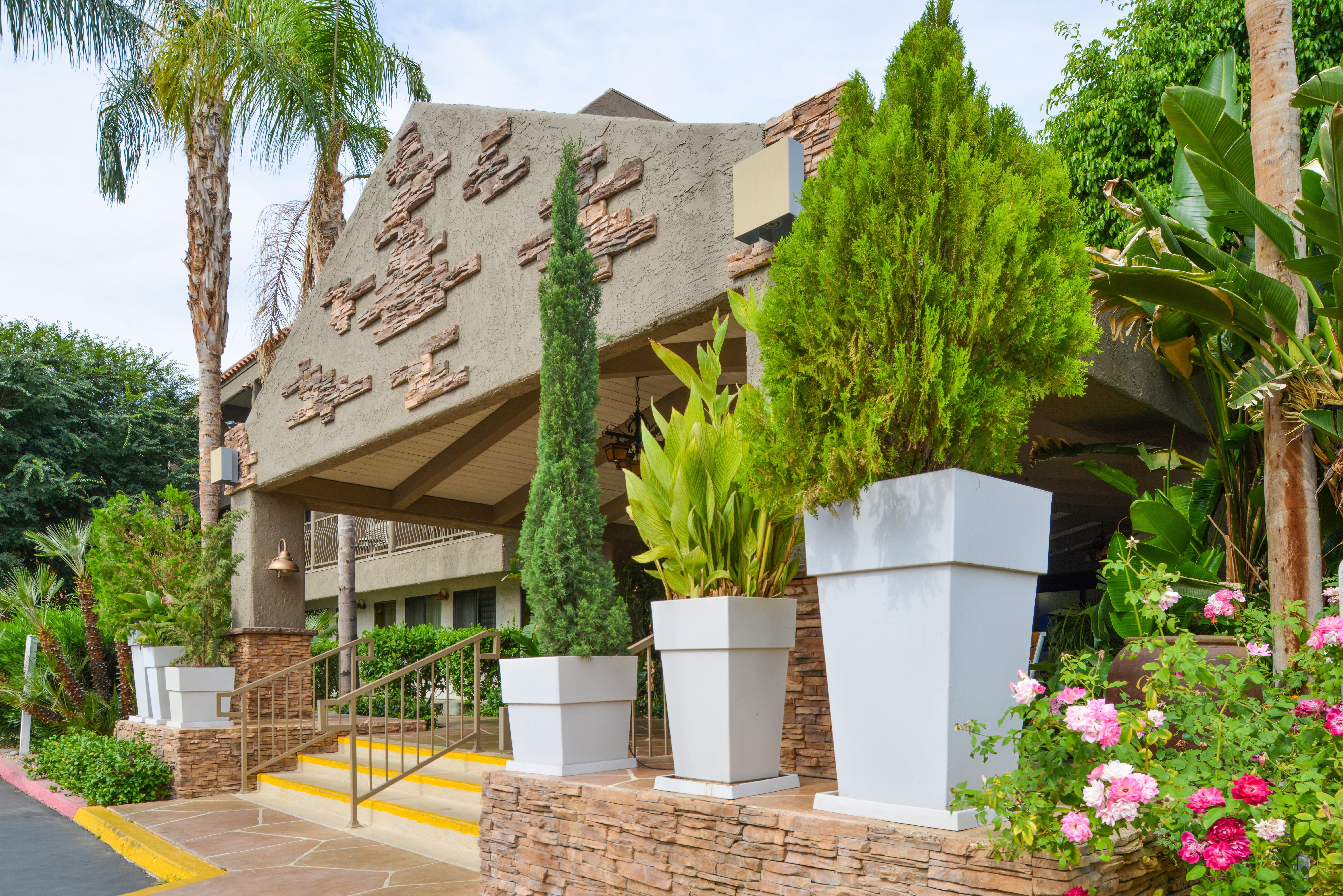 Holiday Inn Express Palm Desert By Ihg Bagian luar foto
